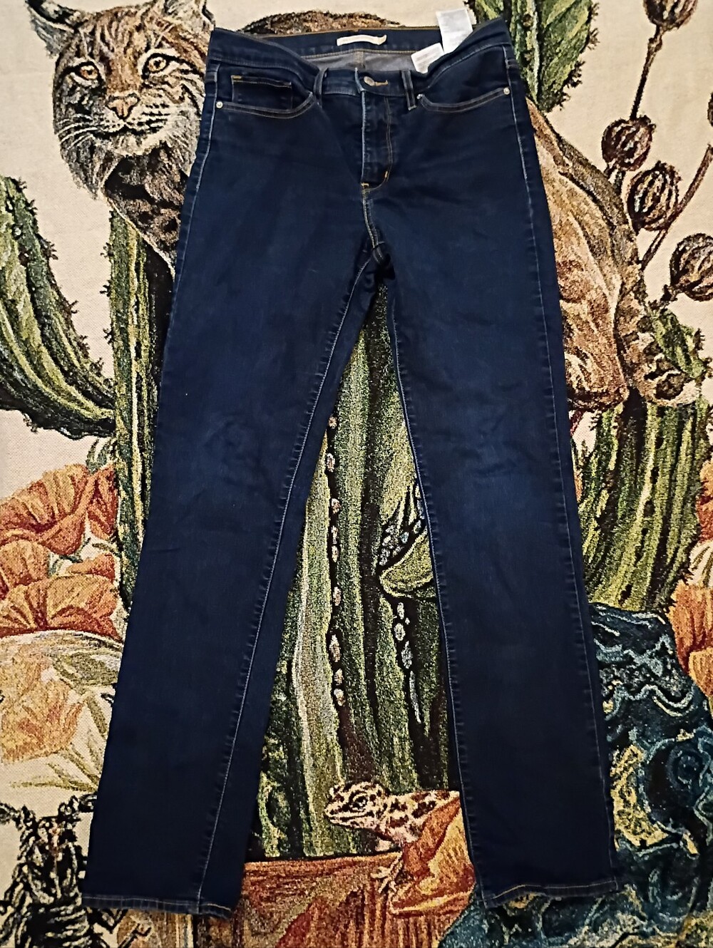 Levi's 314 Shaping Straight size 30 Long 34
